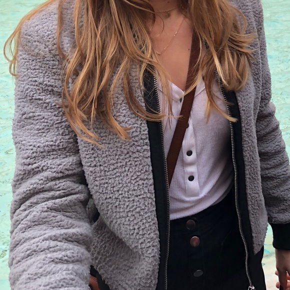 Jacket - Picture 3 of 3